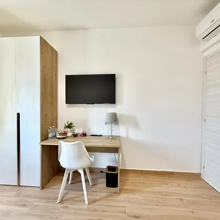 Maison Carducci 度假居 Guidonia